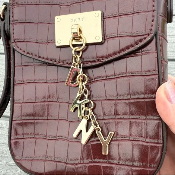 DKNY Rasberry "Cleo NS Phone" embossed Charm Clasp Small crossbody purse - Picture 13 of 14